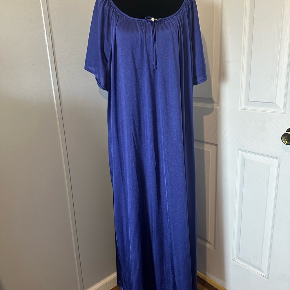 Only‎ Necessities Blue & Purple Nylon Short Sleeve Gown Plus Size 2x Women set